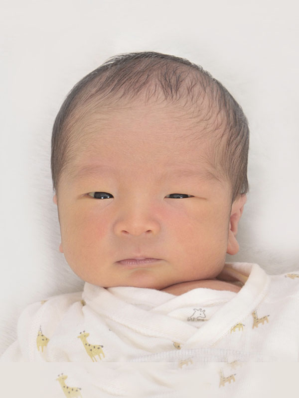 赤ちゃんのパスポート写真